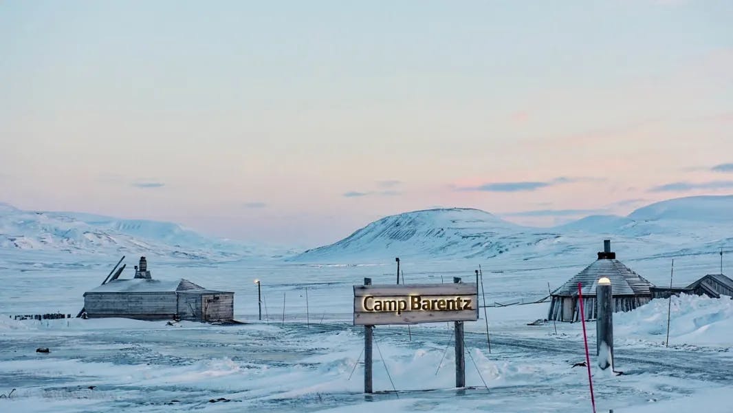 Sunny Winter Coal Miners Cabins - Photo Agurtxane Concellon